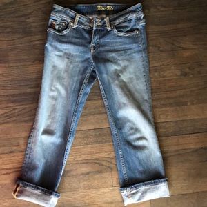 Miss Me Capris / Crop Jeans